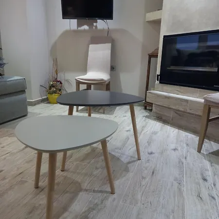 아파트 Agali House 리메나리아
