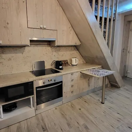 아파트 Agali House 리메나리아