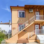 Agali House